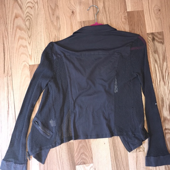 Jacket - Picture 2 of 5